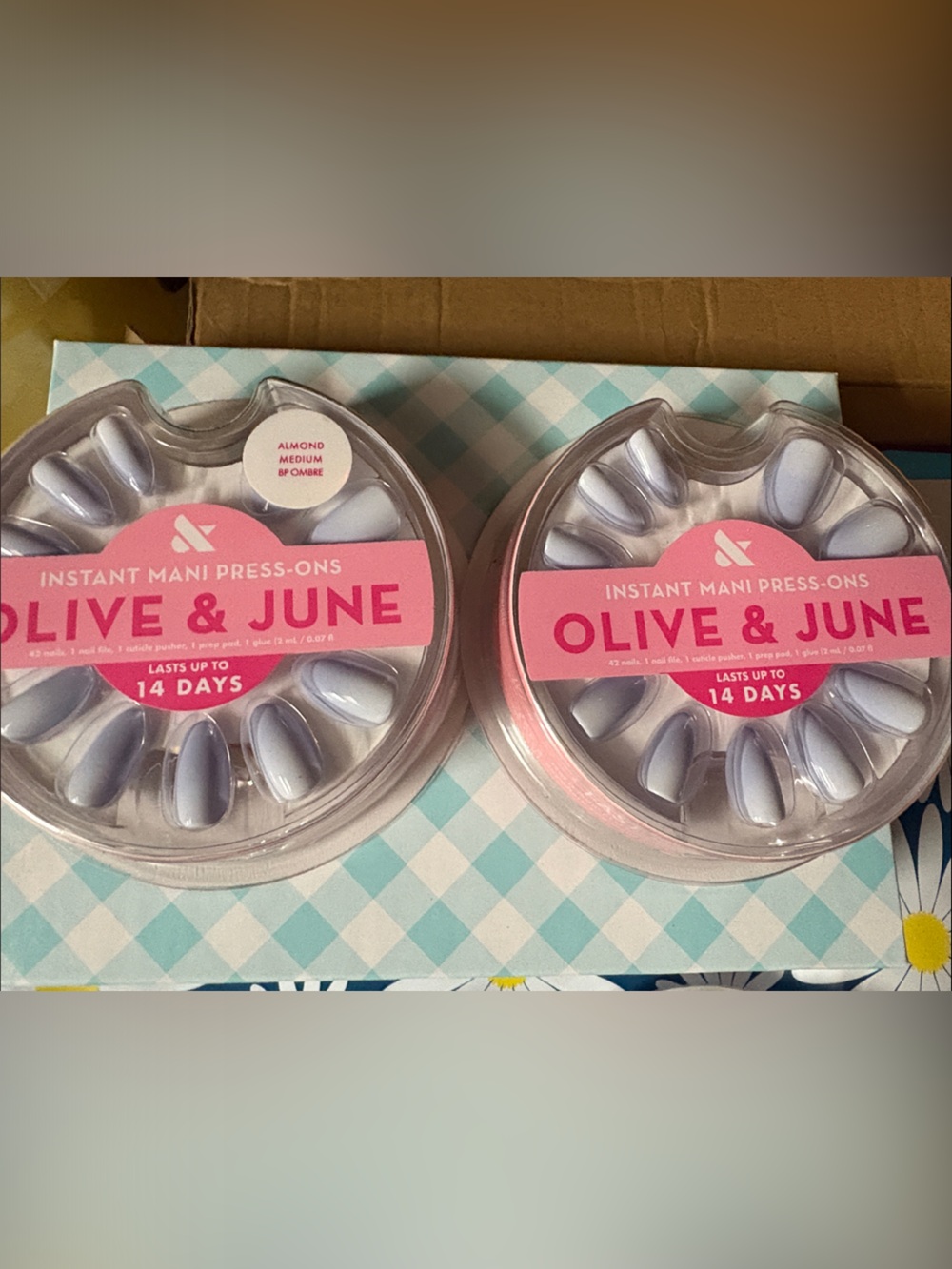 Olive & June Light Lavender Press-On Nails 2 pack!